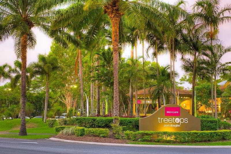 Ramada Resort By Wyndham Port Douglas Esterno foto