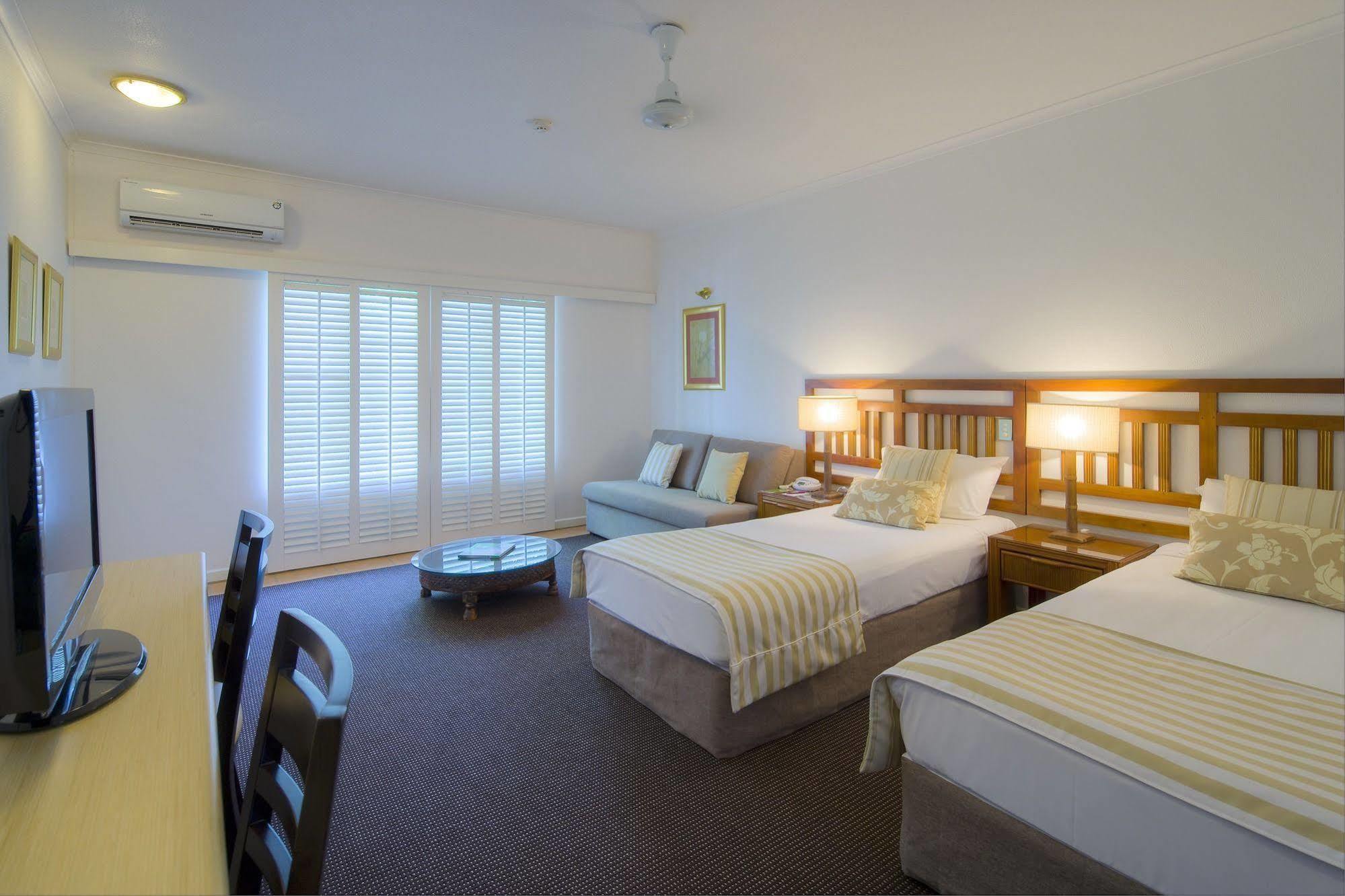 Ramada Resort By Wyndham Port Douglas Esterno foto